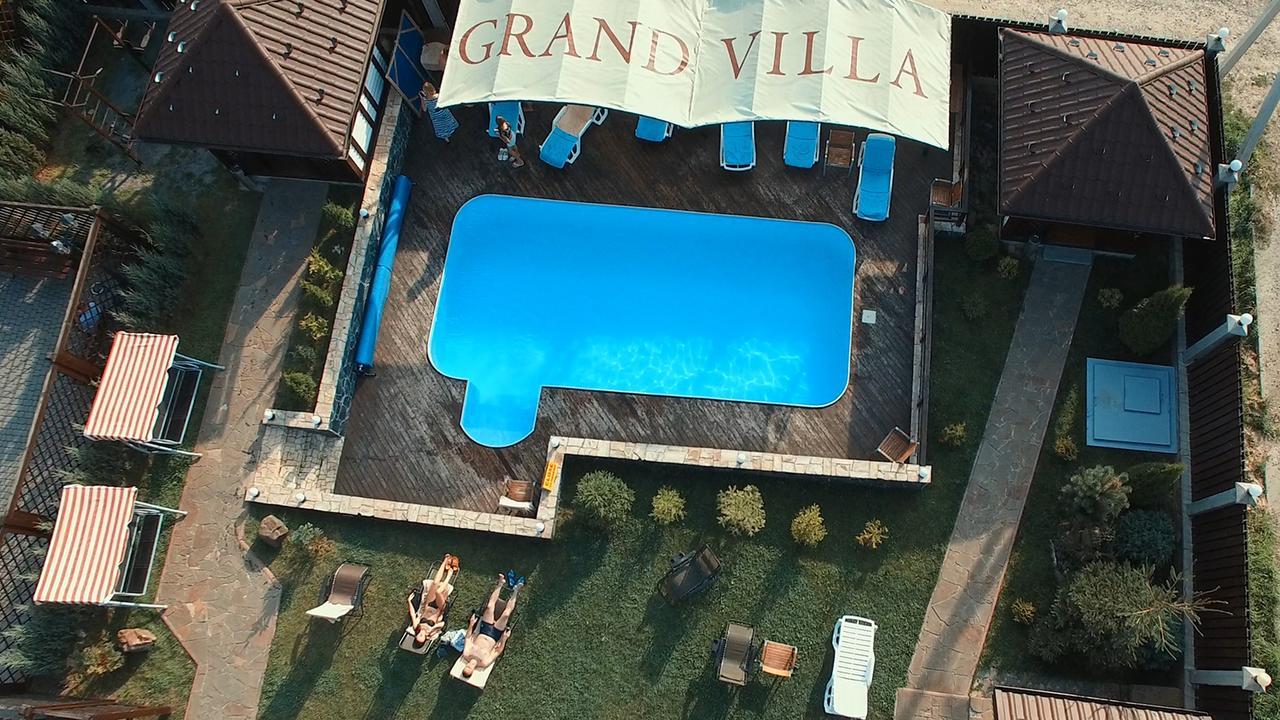 Villa Grand Skhidnytsia Exterior photo